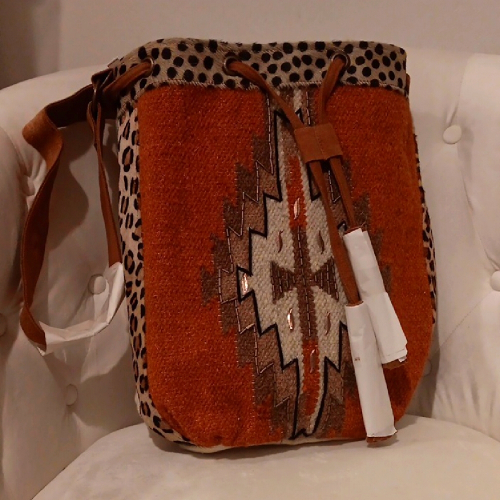 Stylish Orange Western/Aztec Patterned Women's Bag